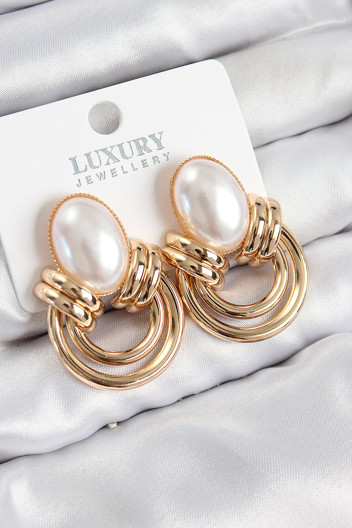 Pirinç İnci Detaylı Vintage Model Gold Renk Kadın Küpe