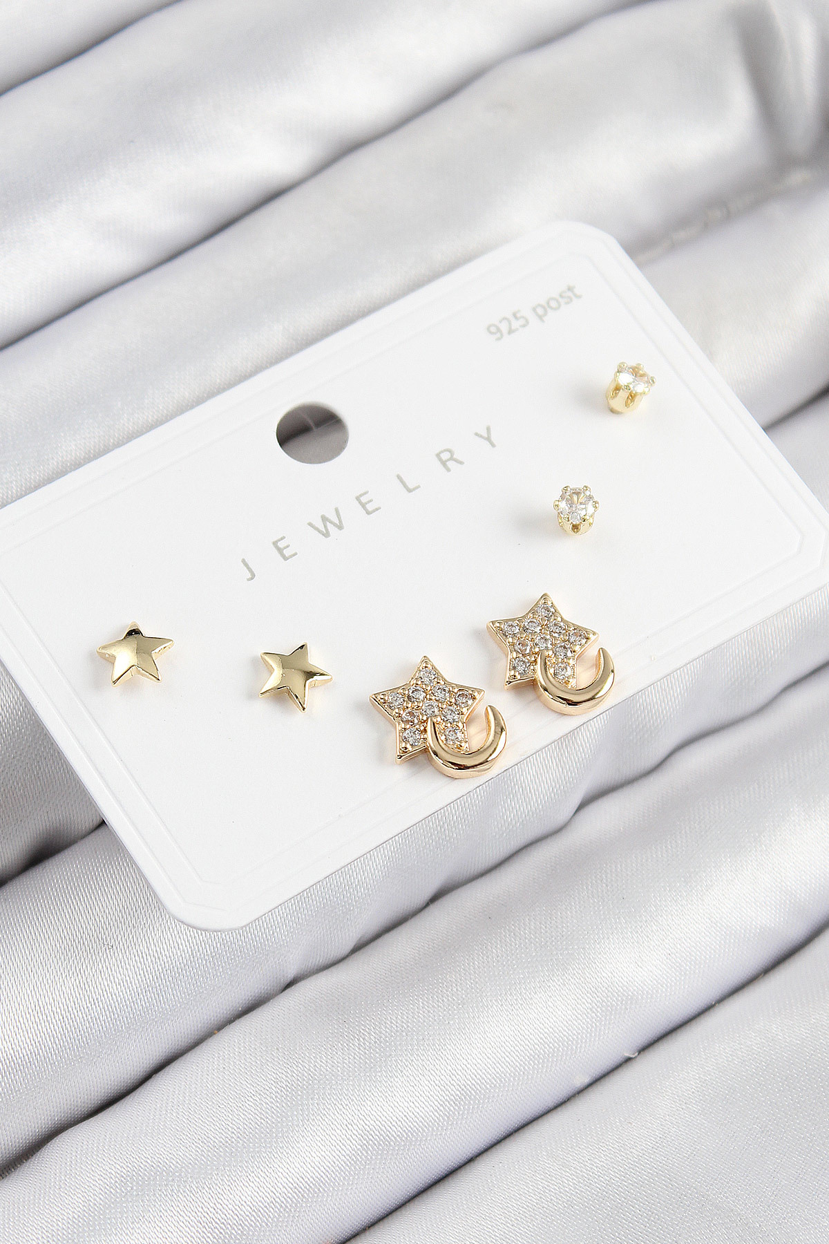 Pirinç Zirkon Taşlı Yıldız Model Gold Renk 925 Ayar Gümüş Çivi Kadın Küpe Set
